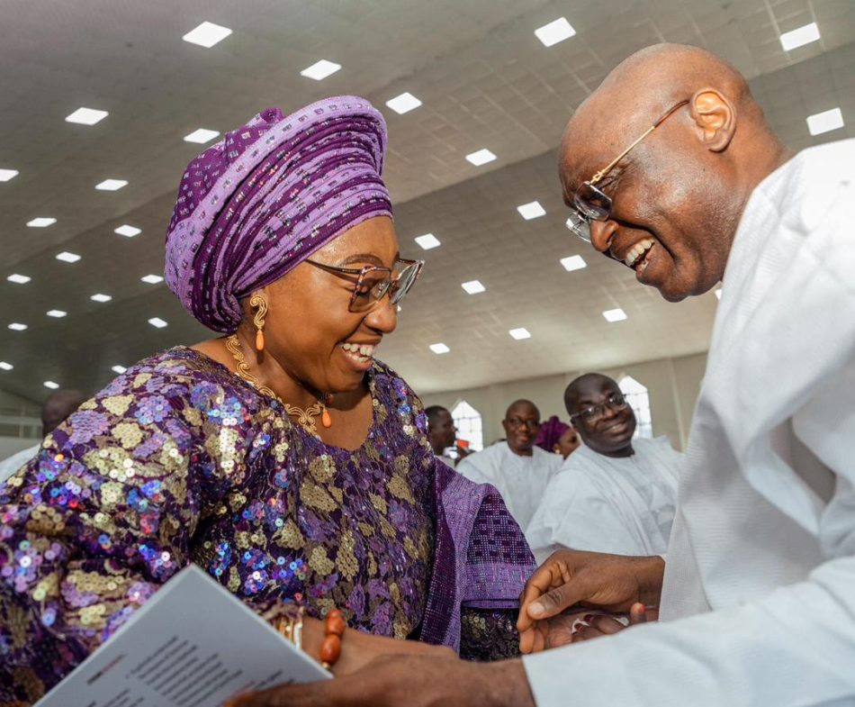 Former Ekiti First Lady, Erelu Bisi Fayemi felicitates with  Governor Oyebanji at 56